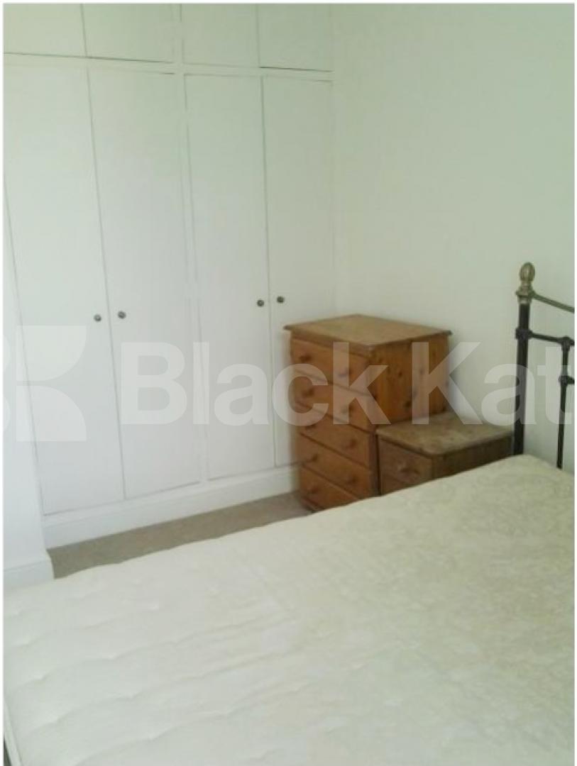 			NEW INSTRUCTION, 2 Bedroom, 1 bath, 1 reception Apartment			 Haselrigge Road, Clapham North 